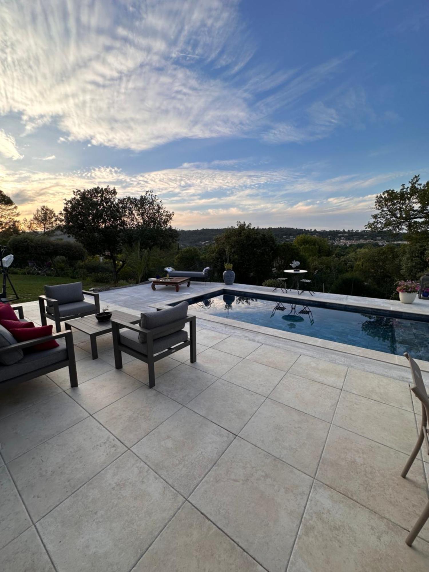 Villa Avec Piscine Privee Non Partagee Camps-la-Source ภายนอก รูปภาพ